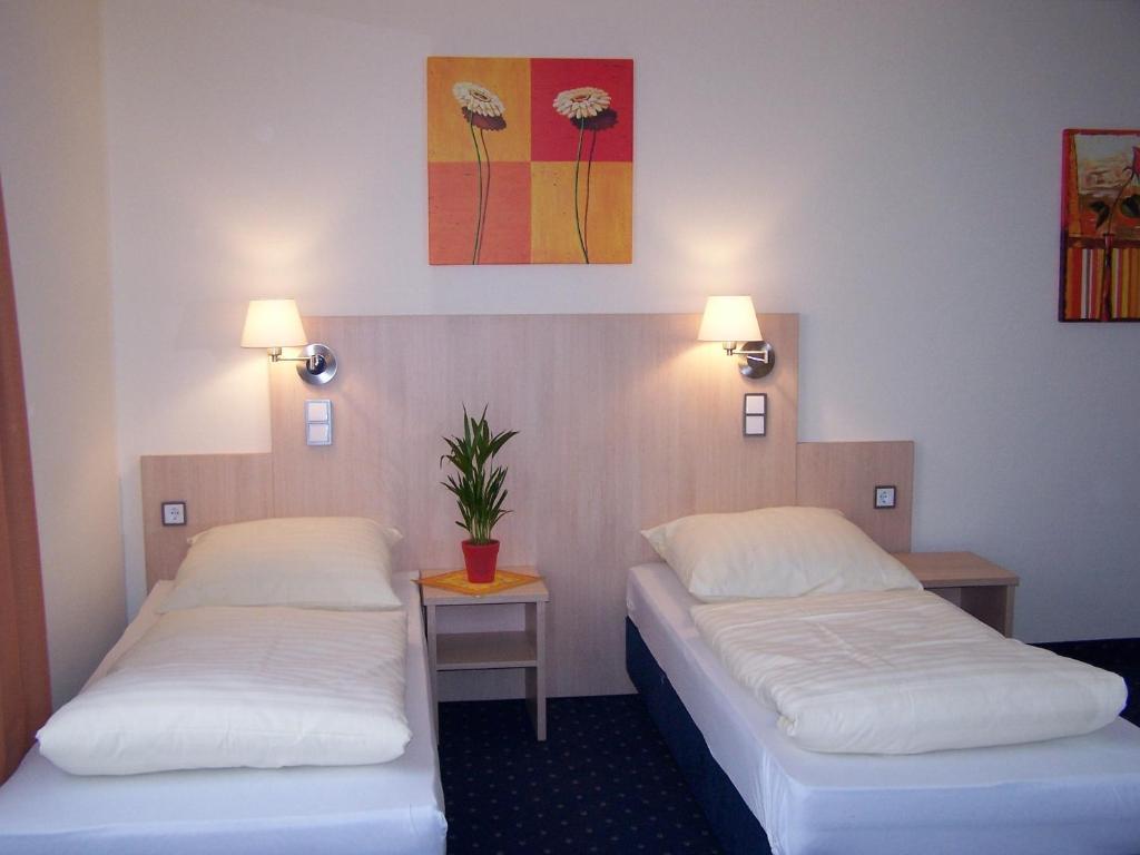 Landgasthof Hock Großostheim Bagian luar foto